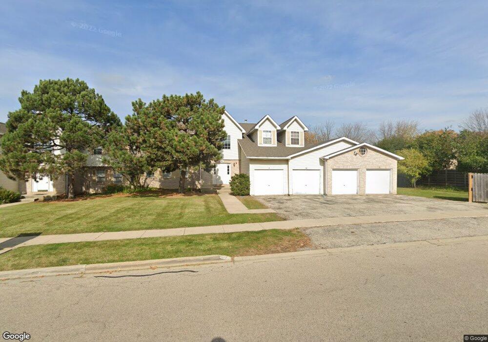 1 W Acorn Ln unit 2B, Lake In the Hills, IL 60156 - photo 1