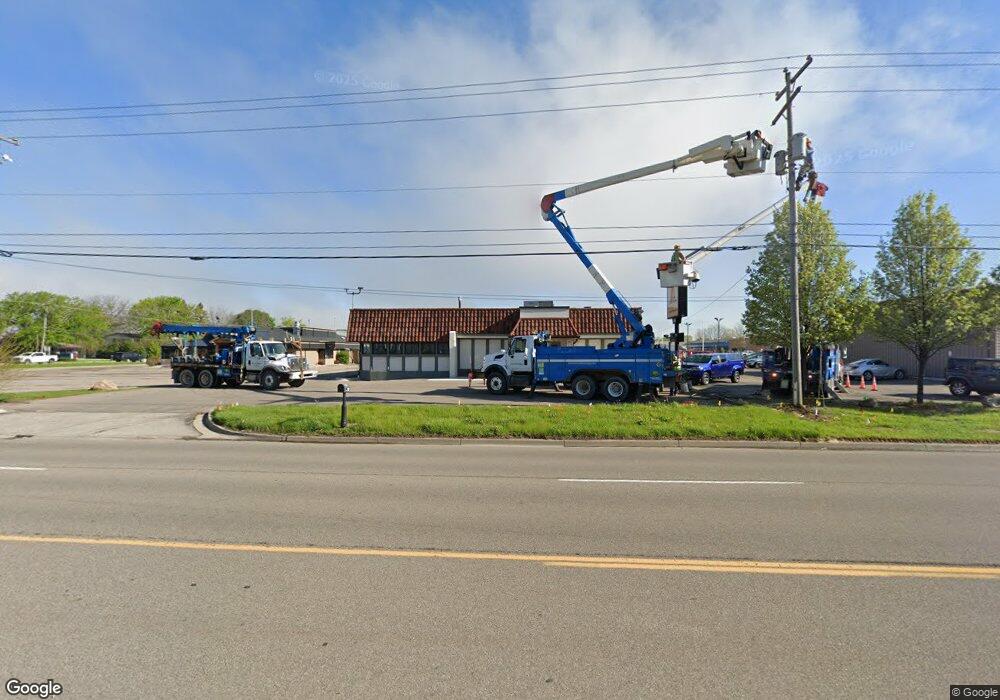 2500 W Hill Rd, Flint, MI 48507 - photo 1