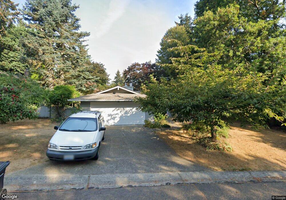 8594 SE 73rd St, Mercer Island, WA 98040 - photo 1