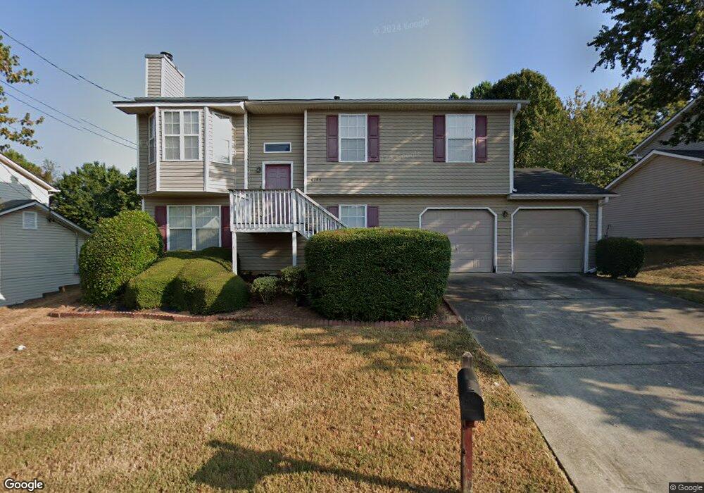 6144 Raleigh Oaks Ct unit 3, Lithonia, GA 30058 - photo 1