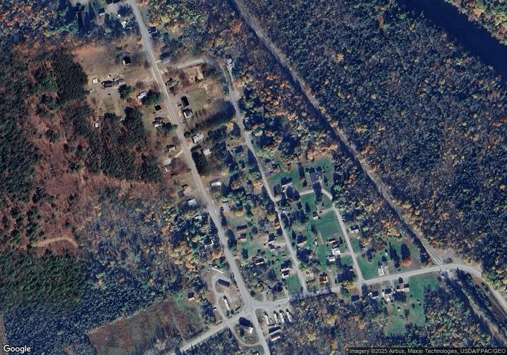 14 Daggett St, Milo, ME 04463 - photo 1