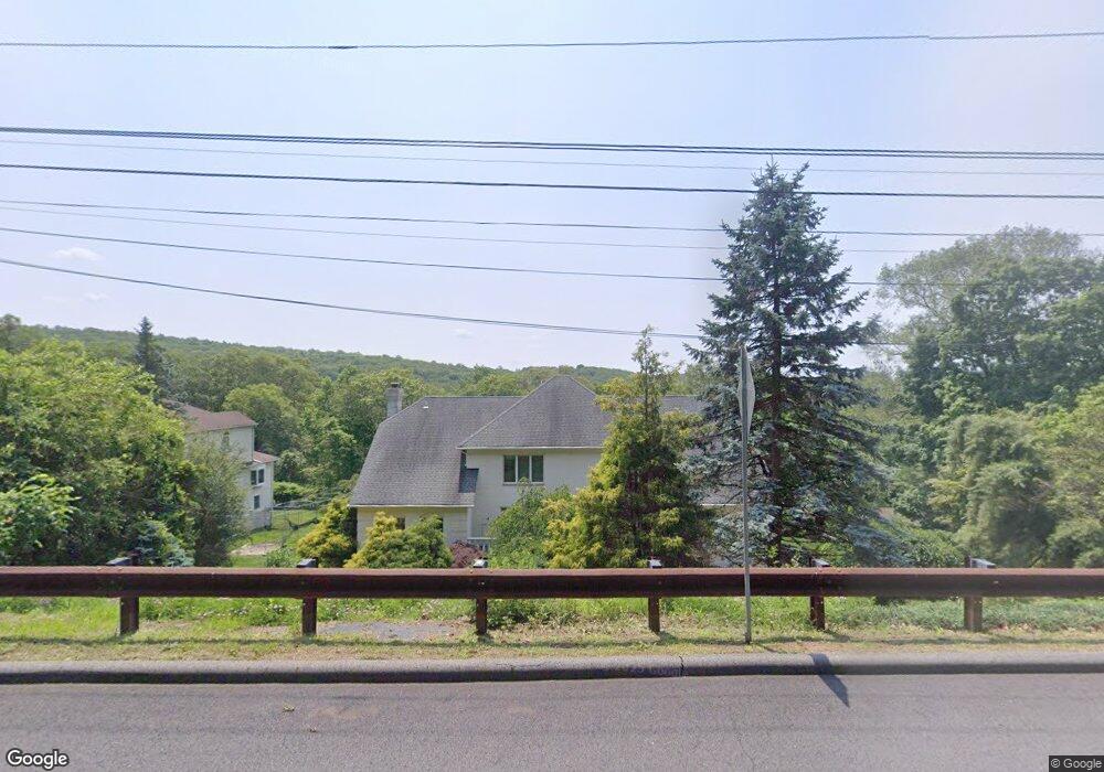 41 Chilhowie Dr, Kinnelon, NJ 07405 - photo 1