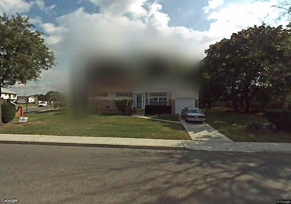 509 Albany Ave, Amityville, NY 11701 - photo 1