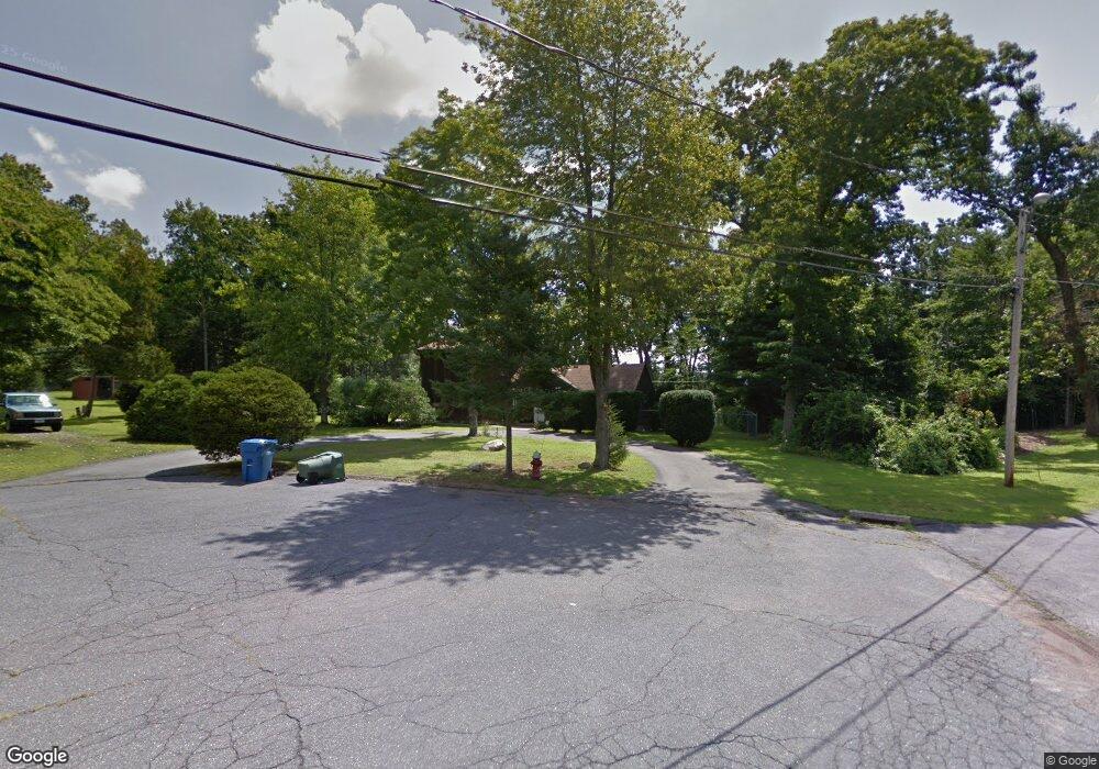 21 Oak Ridge Dr, Cromwell, CT 06416 - photo 1