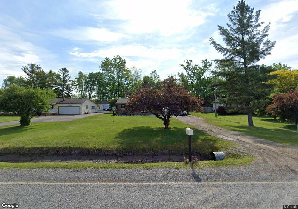 13438 N Linden Rd, Clio, MI 48420 - photo 1