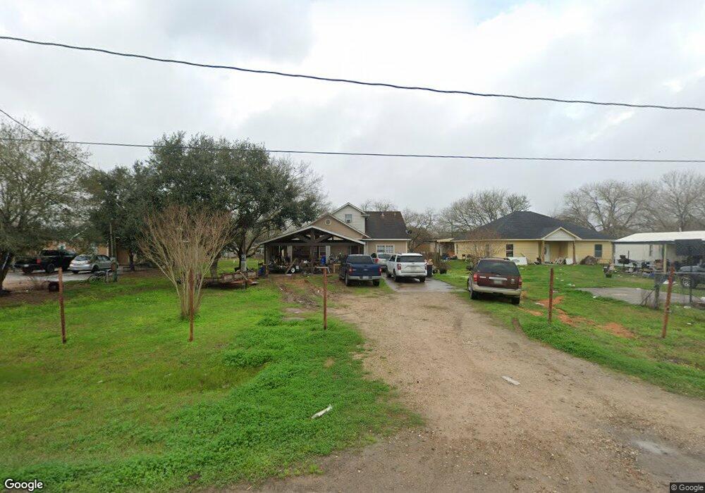 4014 Rolling Meadow St, Alvin, TX 77511 - photo 1