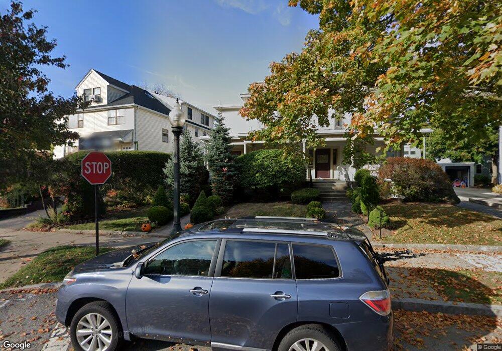 533 Commonwealth Ave, Newton Center, MA 02459 - photo 1