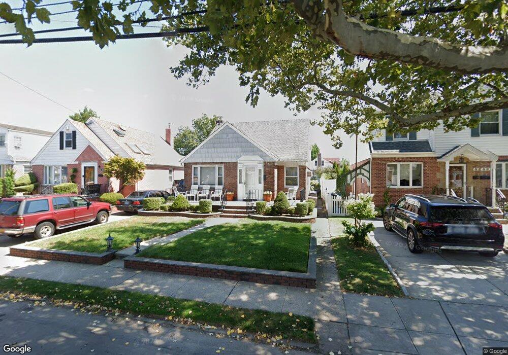 2829 200th St, Bayside, NY 11360 - photo 1