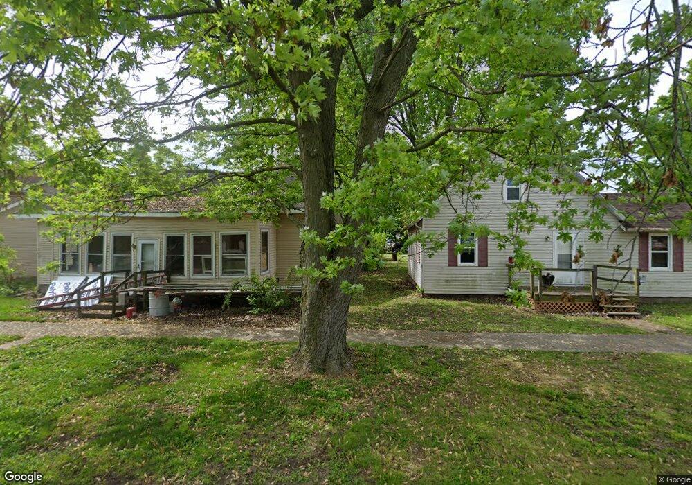 1801 Piatt Ave, Mattoon, IL 61938 - photo 1