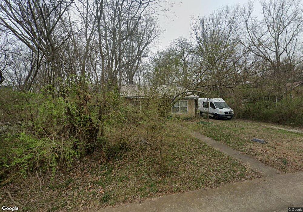 525 S Block Ave, Fayetteville, AR 72701 - photo 1