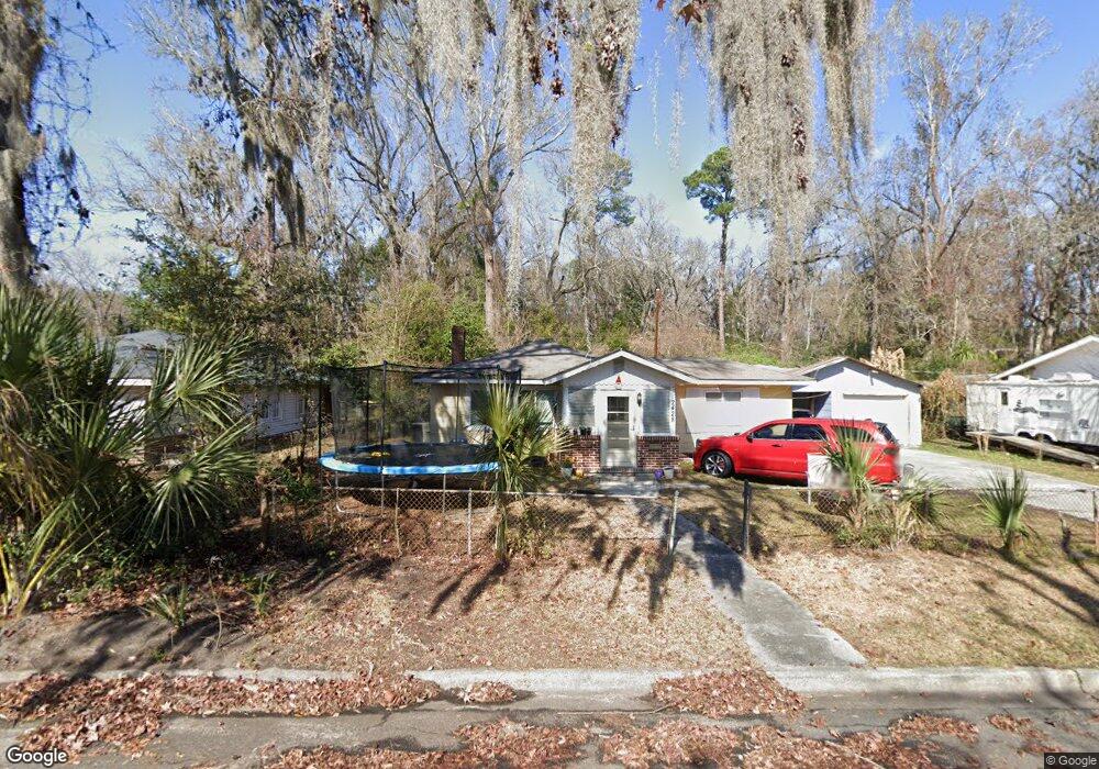 2428 E 38th St, Savannah, GA 31404 - photo 1