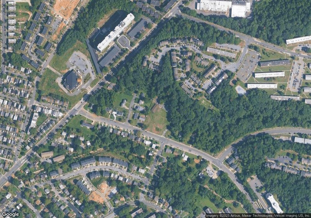 940 Owens Rd, Oxon Hill, MD 20745 - photo 1