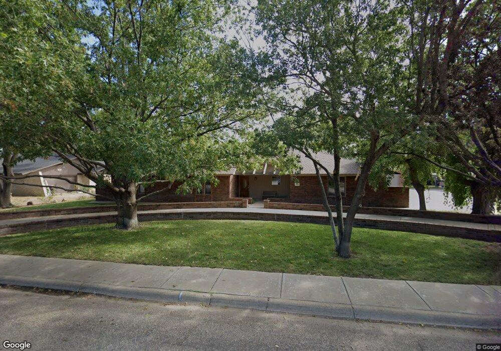 300 Carson Ave, Dumas, TX 79029 - photo 1