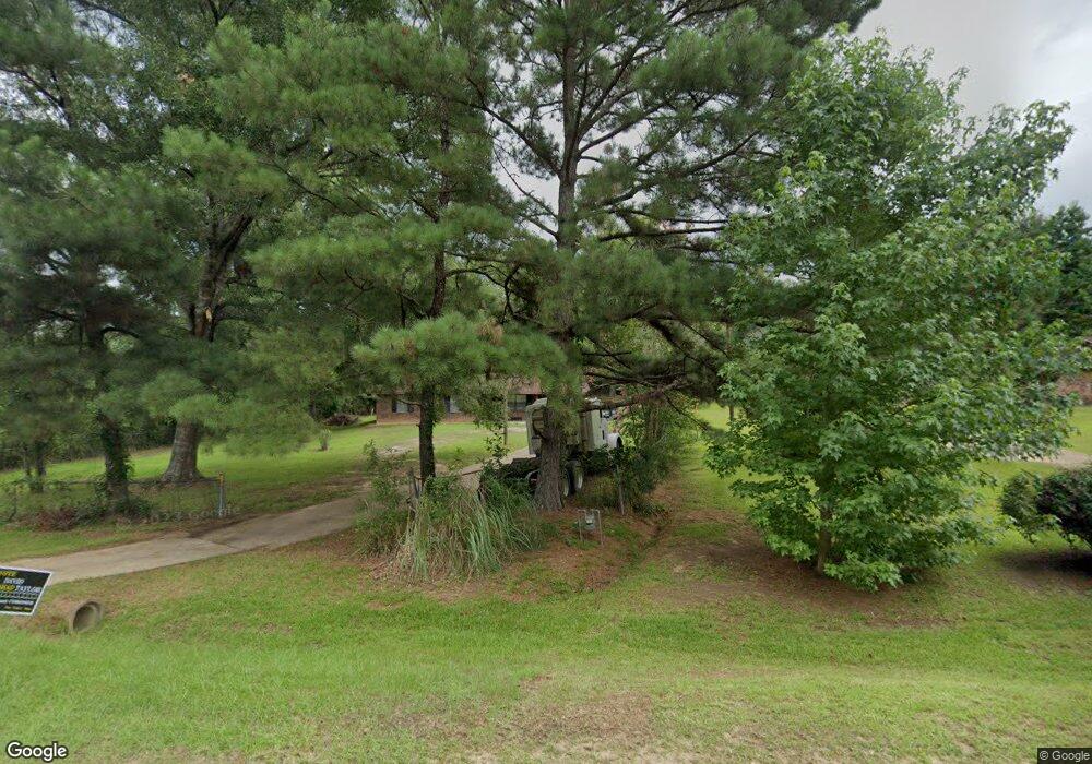 2186 Quinlivan Rd, McComb, MS 39648 - photo 1