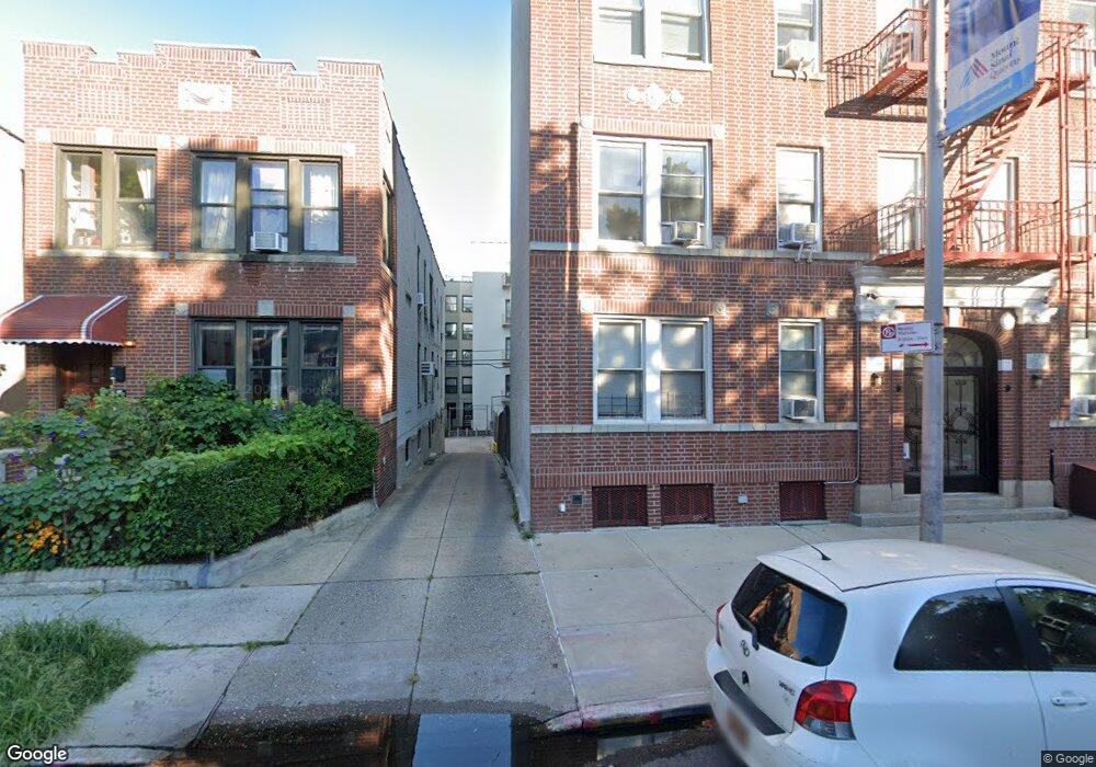 3032 35th St, Astoria, NY 11103 - photo 1