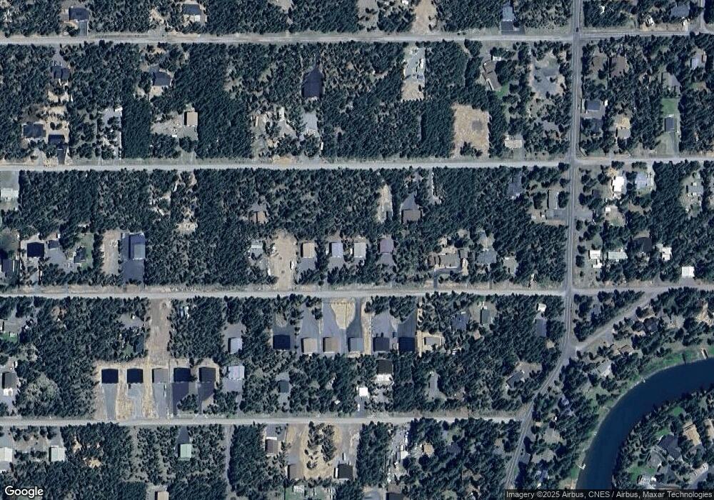 17140 Kingsburg Rd, Three Rivers, OR 97707 - photo 1