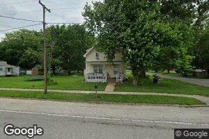 313 N Main St, New Douglas, IL 62074