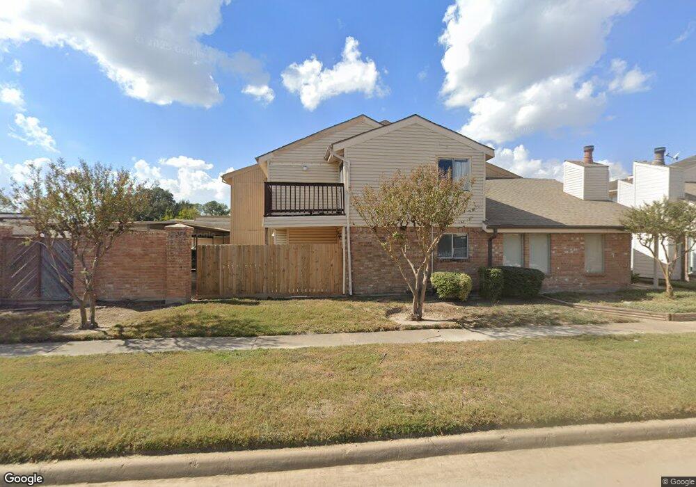 7859 Green Lawn Dr unit 7859, Houston, TX 77088 - photo 1
