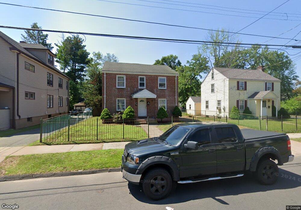 35 Euclid St W unit 37, Hartford, CT 06112 - photo 1