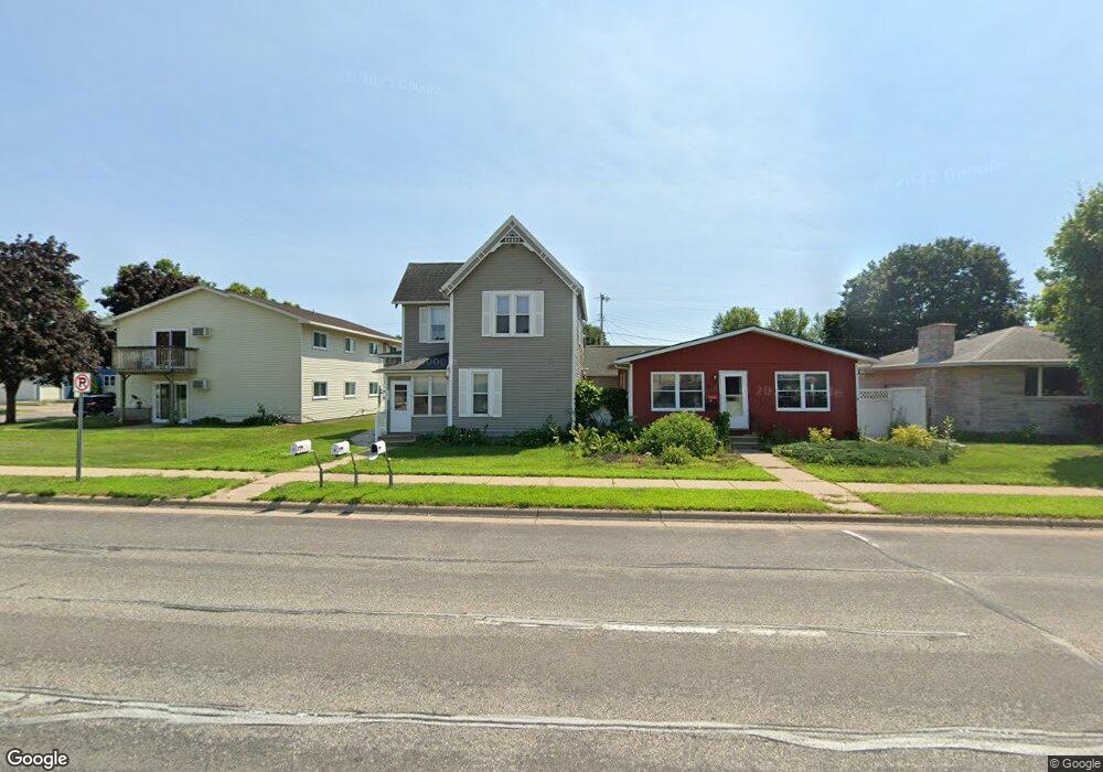 405 S 3rd St unit 411, La Crescent, MN 55947 - photo 1