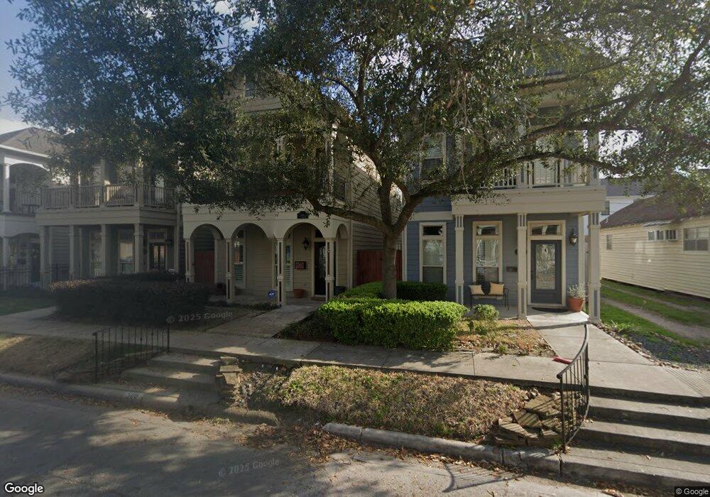 508 Aurora St, Houston, TX 77008 - photo 1