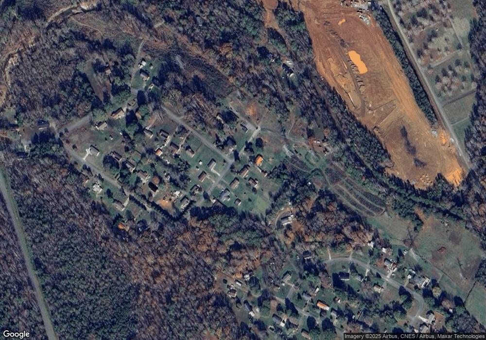 528 April Dr, Shelby, NC 28152 - photo 1