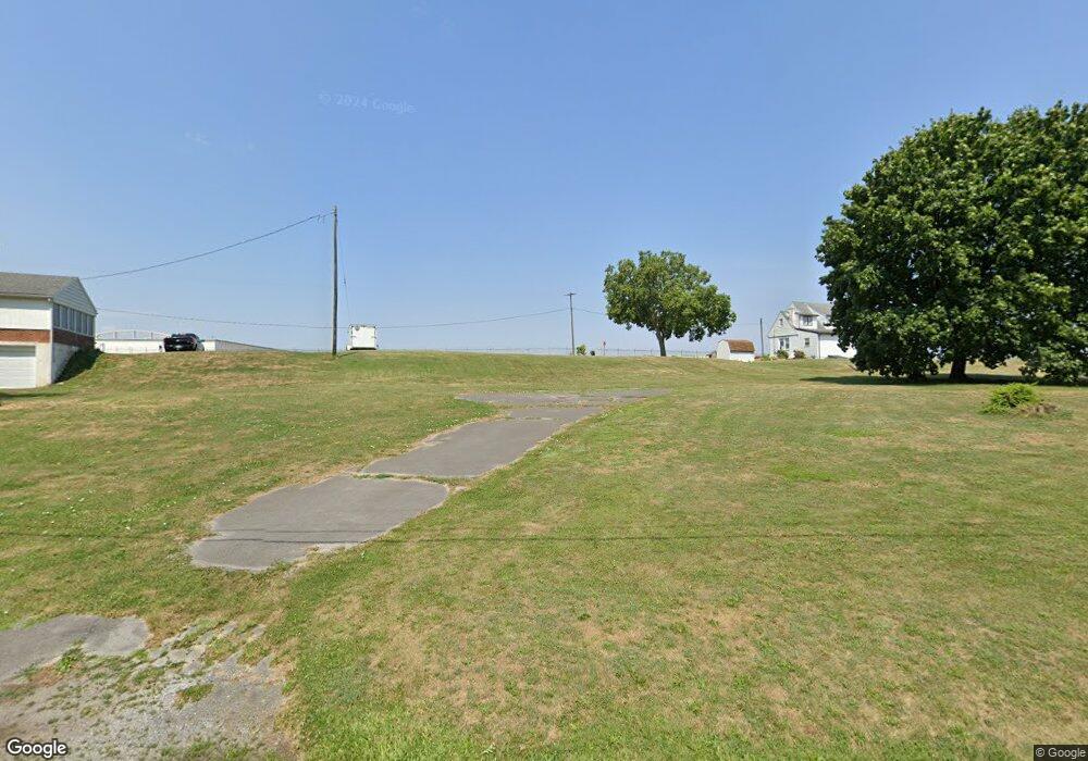 14222 Oak Springs Rd, Hagerstown, MD 21742 - photo 1