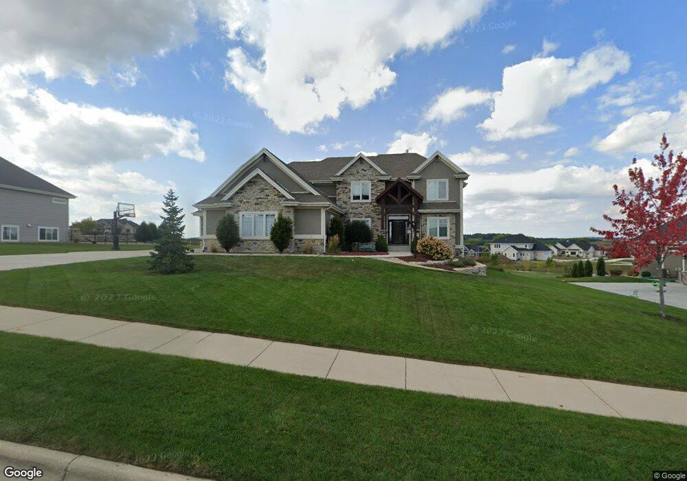 611 Bergamont Blvd, Oregon, WI 53575 - photo 1