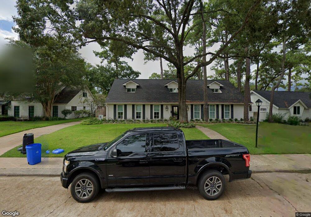 10110 Shady River Dr, Houston, TX 77042 - photo 1