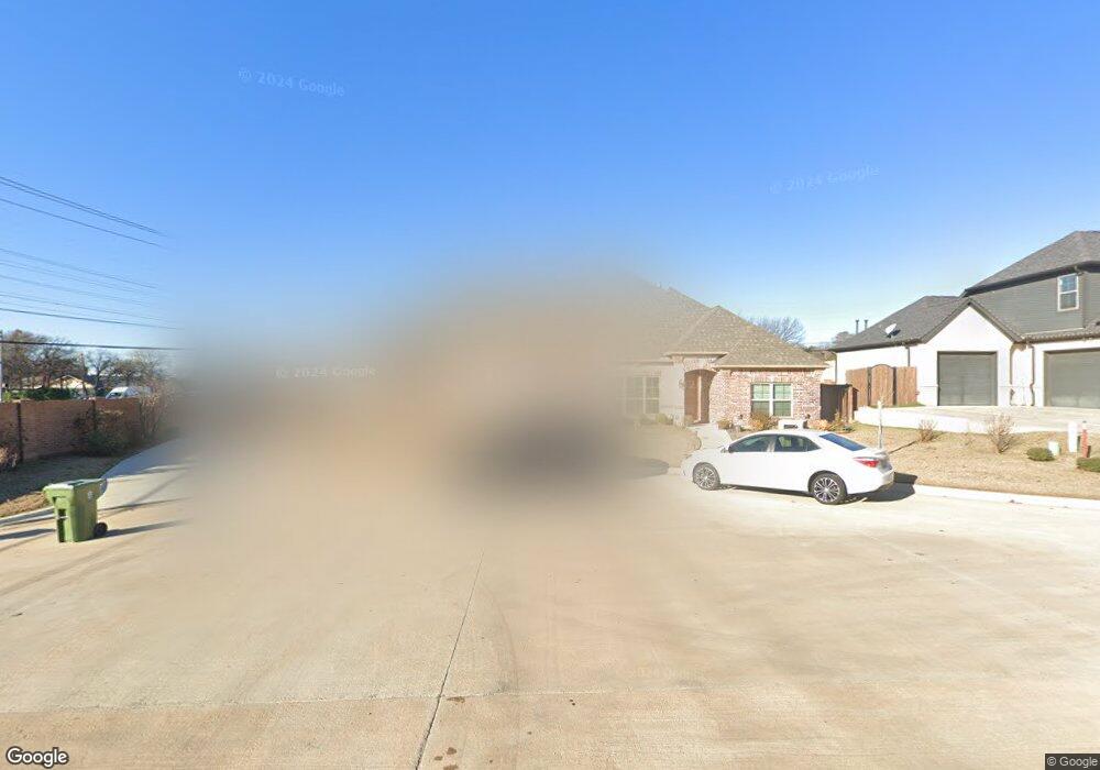 101 Ryder Ct, Hurst, TX 76053 - photo 1
