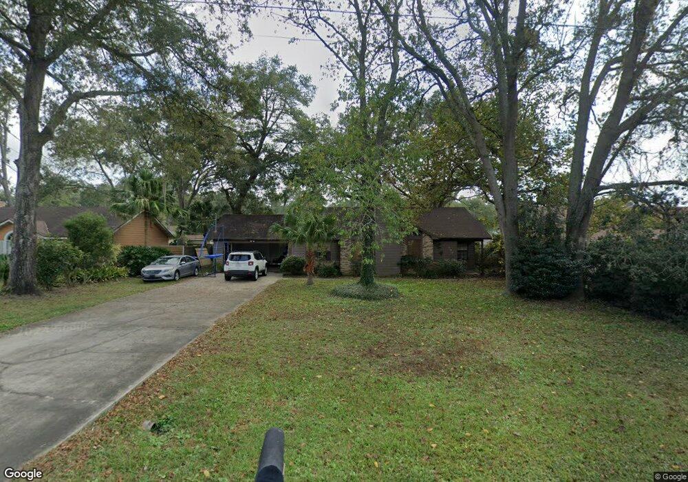 208 Glen Meadows Cir, Brunswick, GA 31523 - photo 1