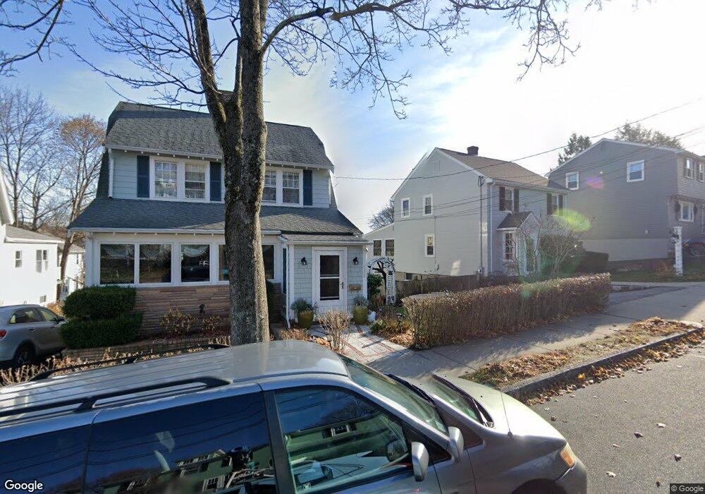 160 Newport St, Arlington, MA 02476 - photo 1