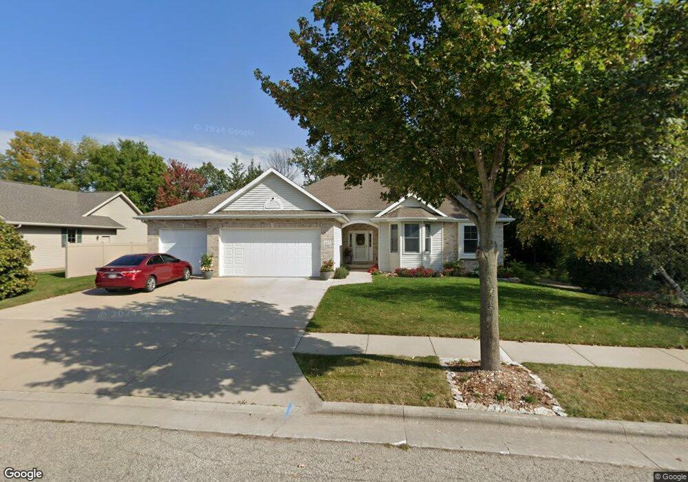 207 Hidden Ridges Way, Combined Locks, WI 54113 - photo 1