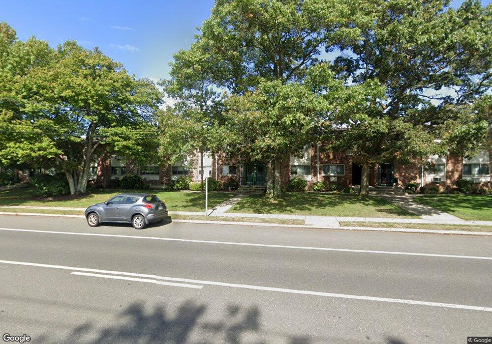 2415 Union Blvd unit 2B, Islip, NY 11751 - photo 1