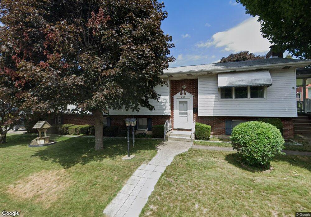 837 W 20th St, Hazleton, PA 18201 - photo 1