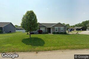 807 13th St, Rapids City, IL 61278