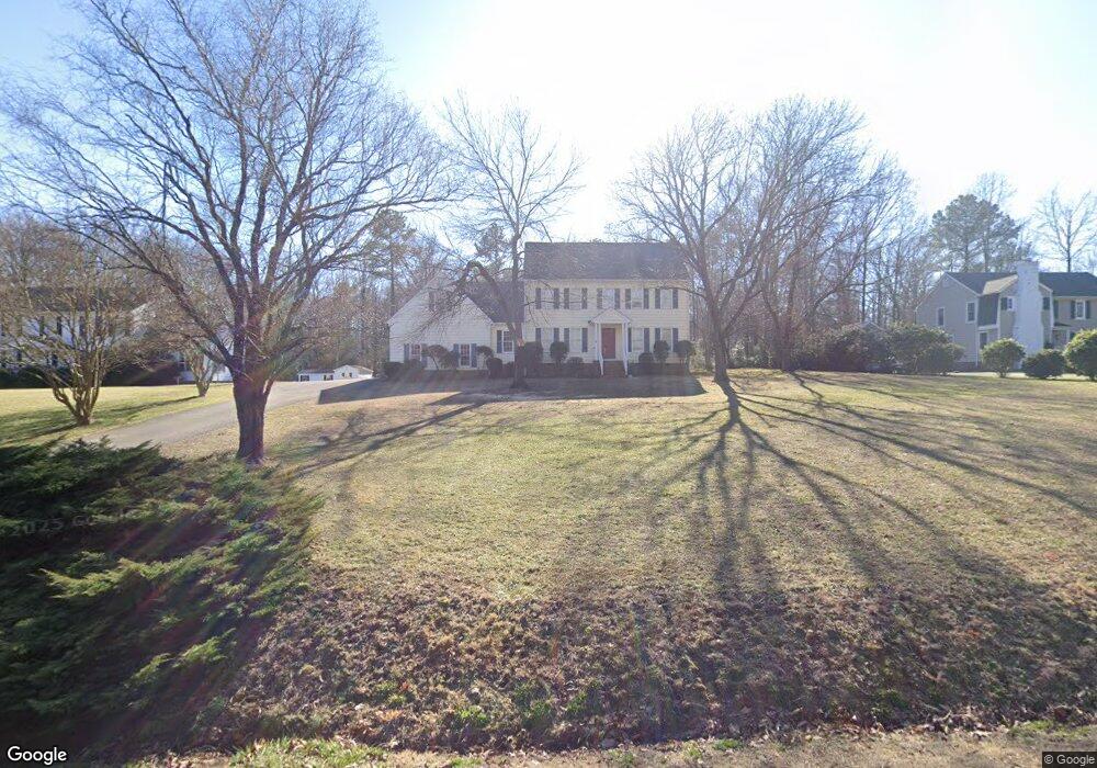 11831 Ambergate Dr, Midlothian, VA 23113 - photo 1