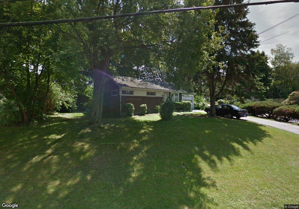 7 Willow Rd, Greenville, RI 02828 - photo 1