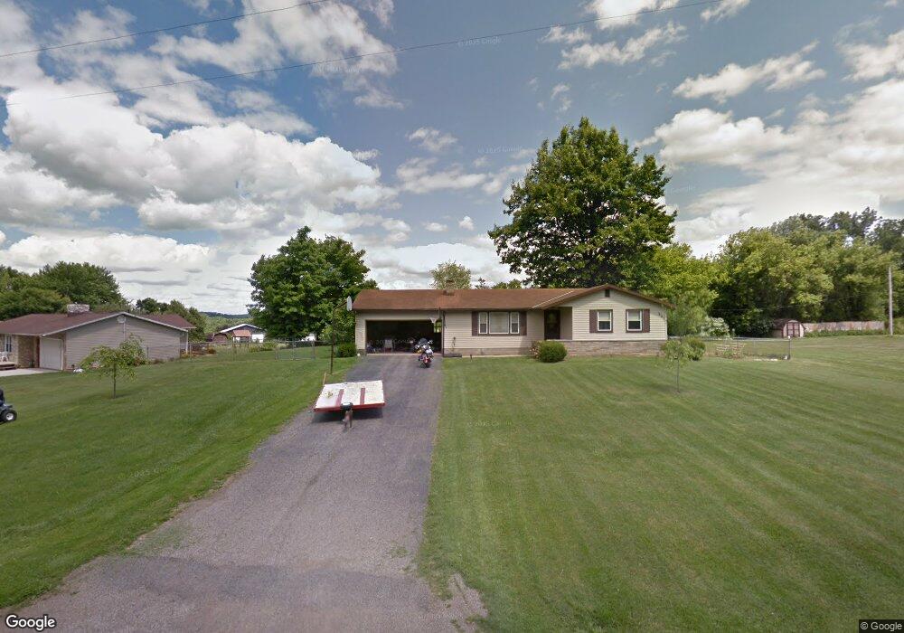 1051 Marianna Dr, Mansfield, OH 44903 - photo 1