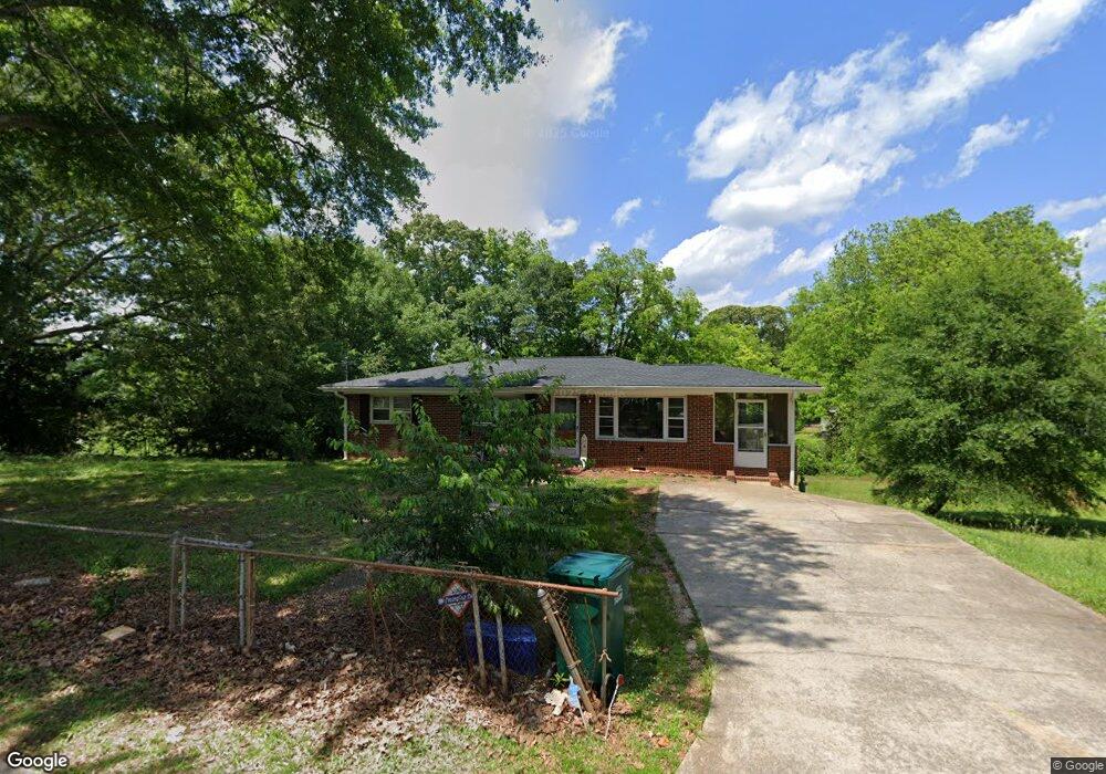 529 Spring St, Carrollton, GA 30117 - photo 1