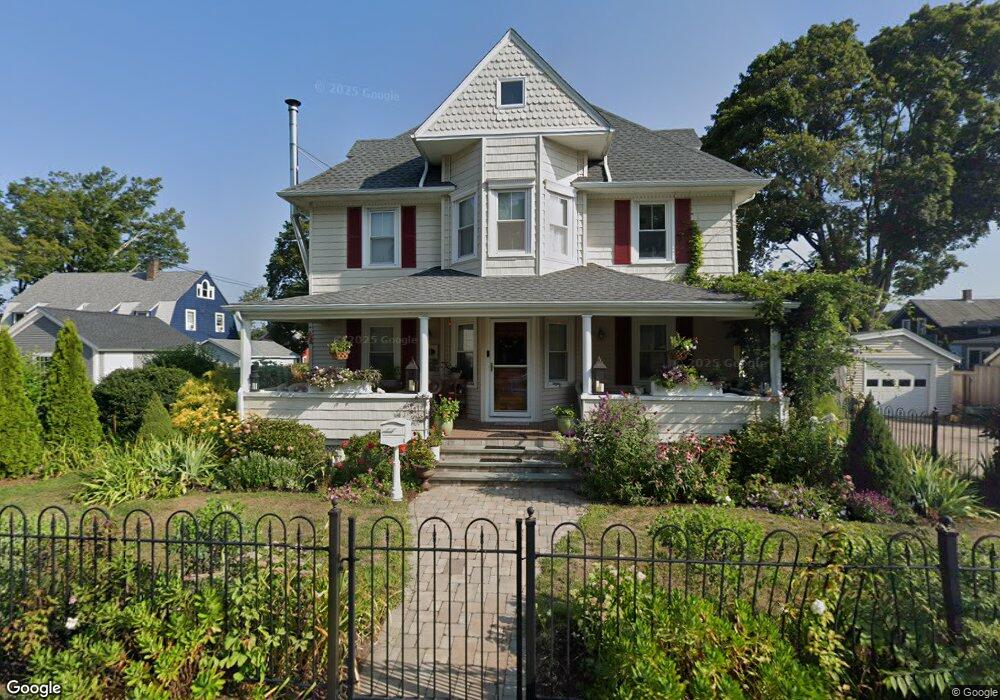 17 Elm Rd, Wakefield, RI 02879 - photo 1