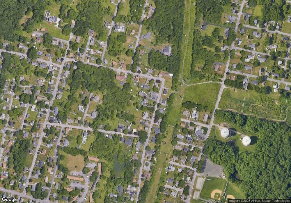 245 Franklin Rd, Somerset, MA 02726 - photo 1