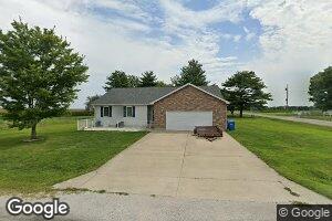 102 Robin Dr, Macon, IL 62544