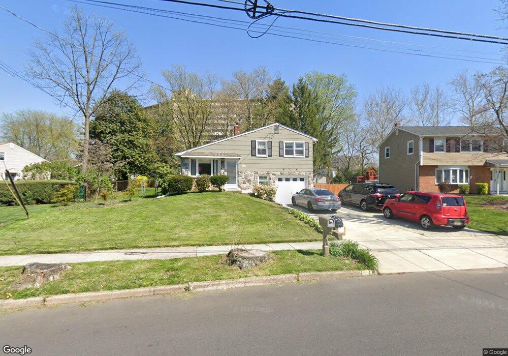 409 Valley Run Dr, Cherry Hill, NJ 08002 - photo 1