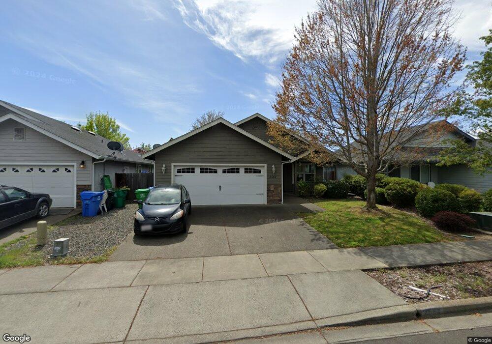 2669 Raydean Dr, Grants Pass, OR 97527 - photo 1