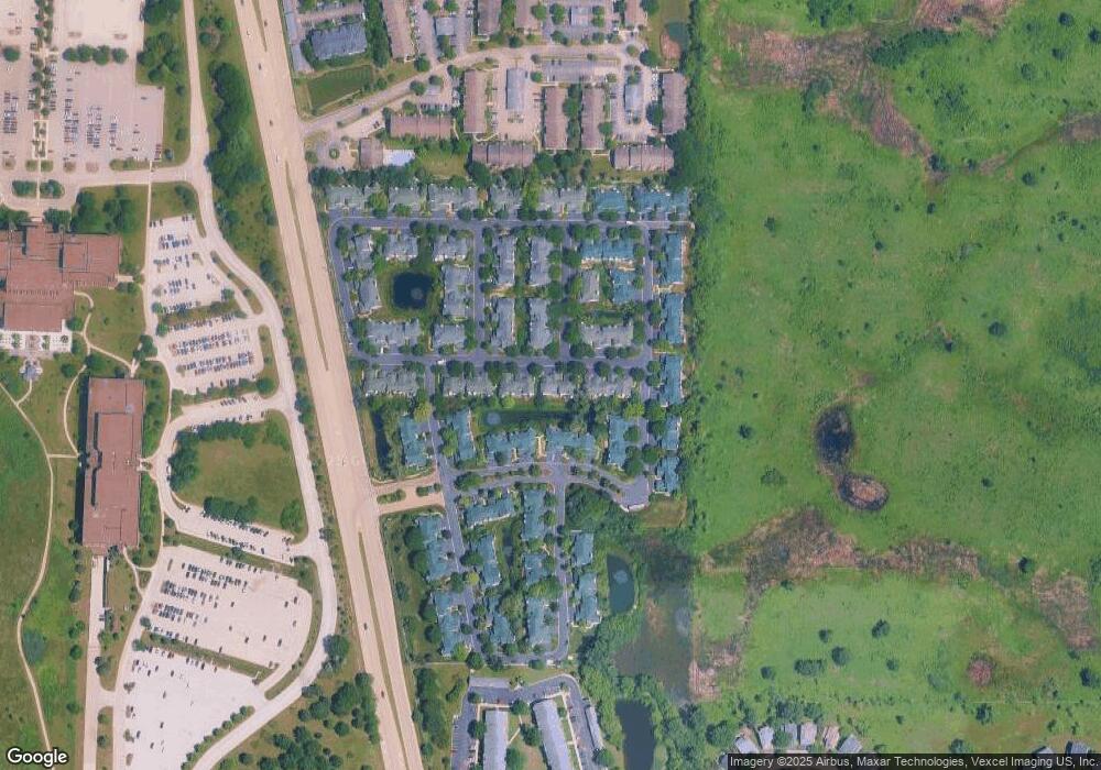 127 Hemstead St unit 37C, Lake Bluff, IL 60044 - photo 1