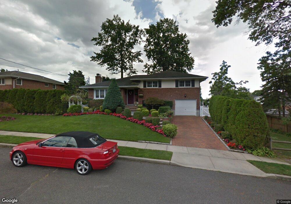 503 Garden Blvd, Garden City, NY 11530 - photo 1