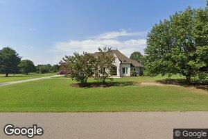 28 Rolling Oaks Dr, Humboldt, TN 38343