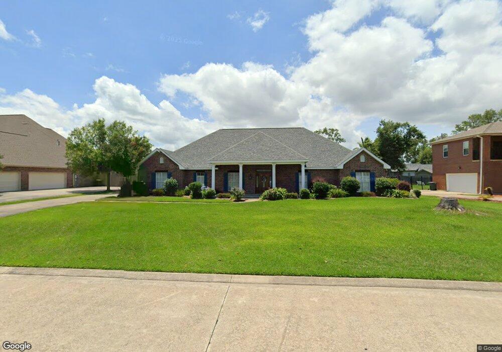 4206 Beau Chene Dr, Lake Charles, LA 70605 - photo 1