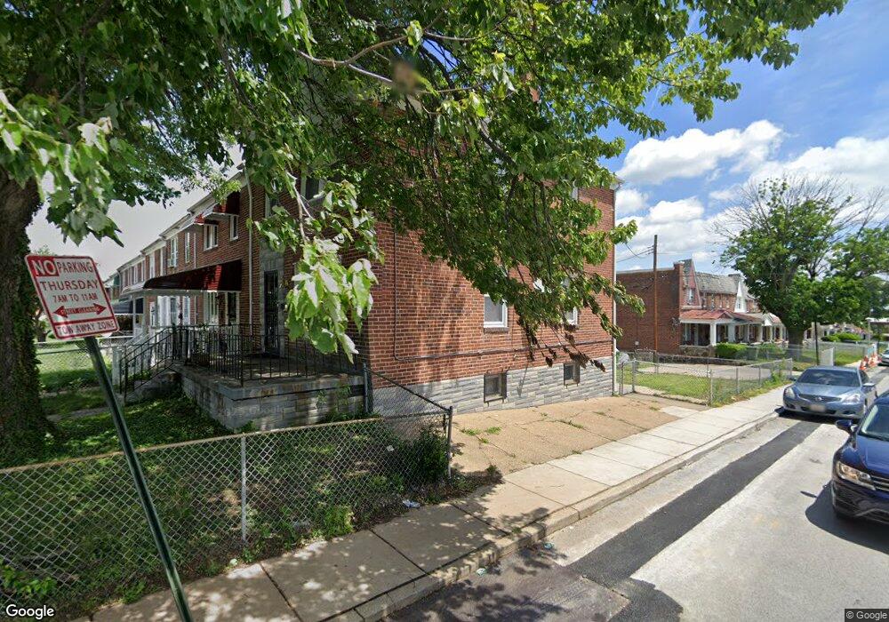 823 Wildwood Pkwy, Baltimore, MD 21229 - photo 1